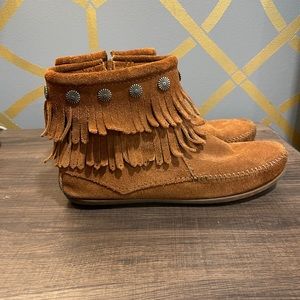 Minnetonka short Moccasin